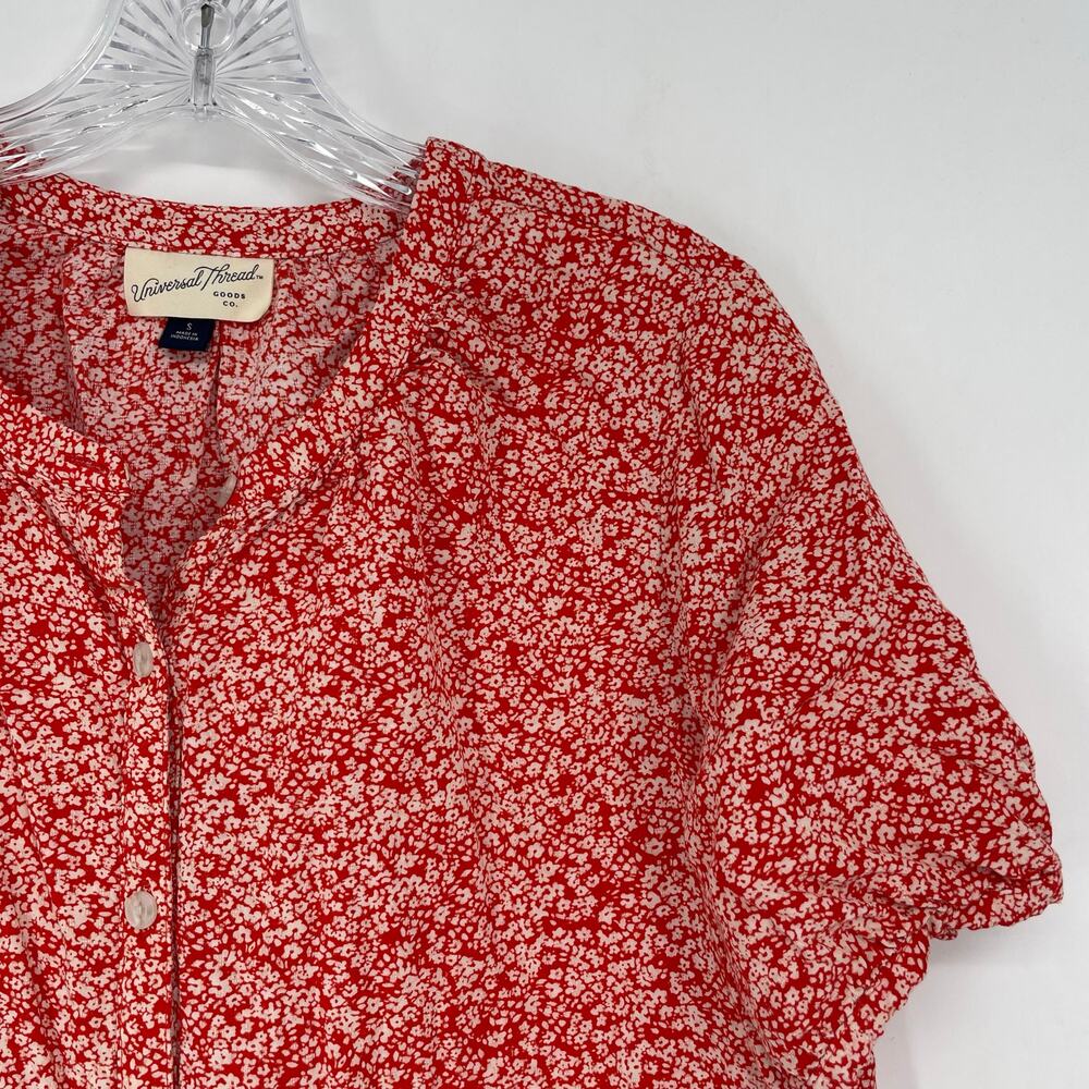 Universal Thread Short Sleeve Button-Up Top Size Small - Picture 3 of 6